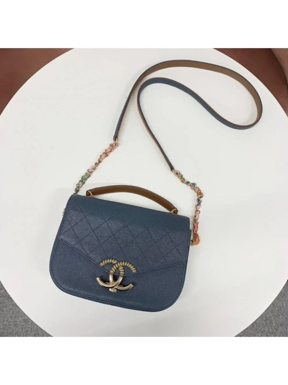 Chanel CC Logo Quilted Caviar Leather Chain Shoulder